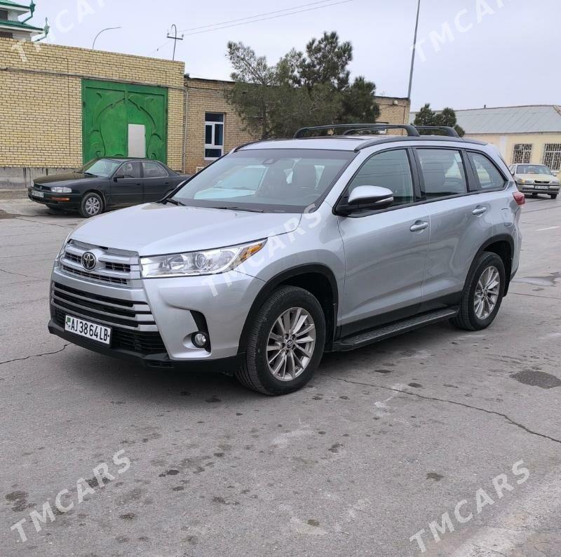 Toyota Highlander 2019 - 450 000 TMT - Türkmenabat - img 5