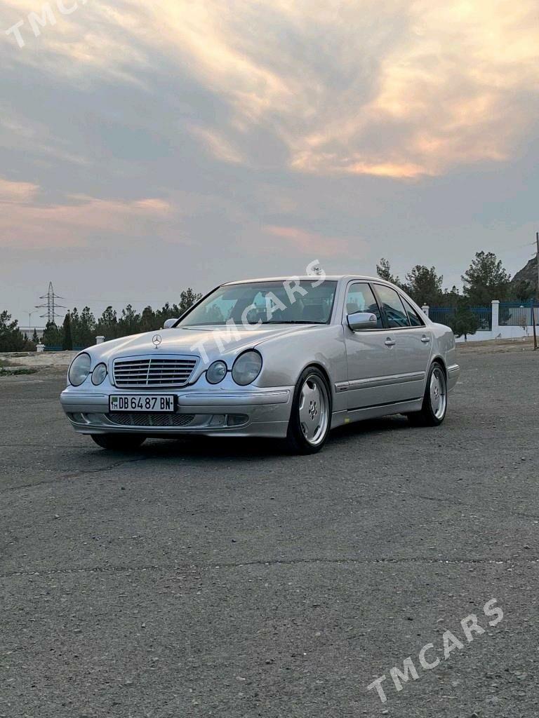 Mercedes-Benz E320 2000 - 140 000 TMT - Türkmenbaşy - img 3