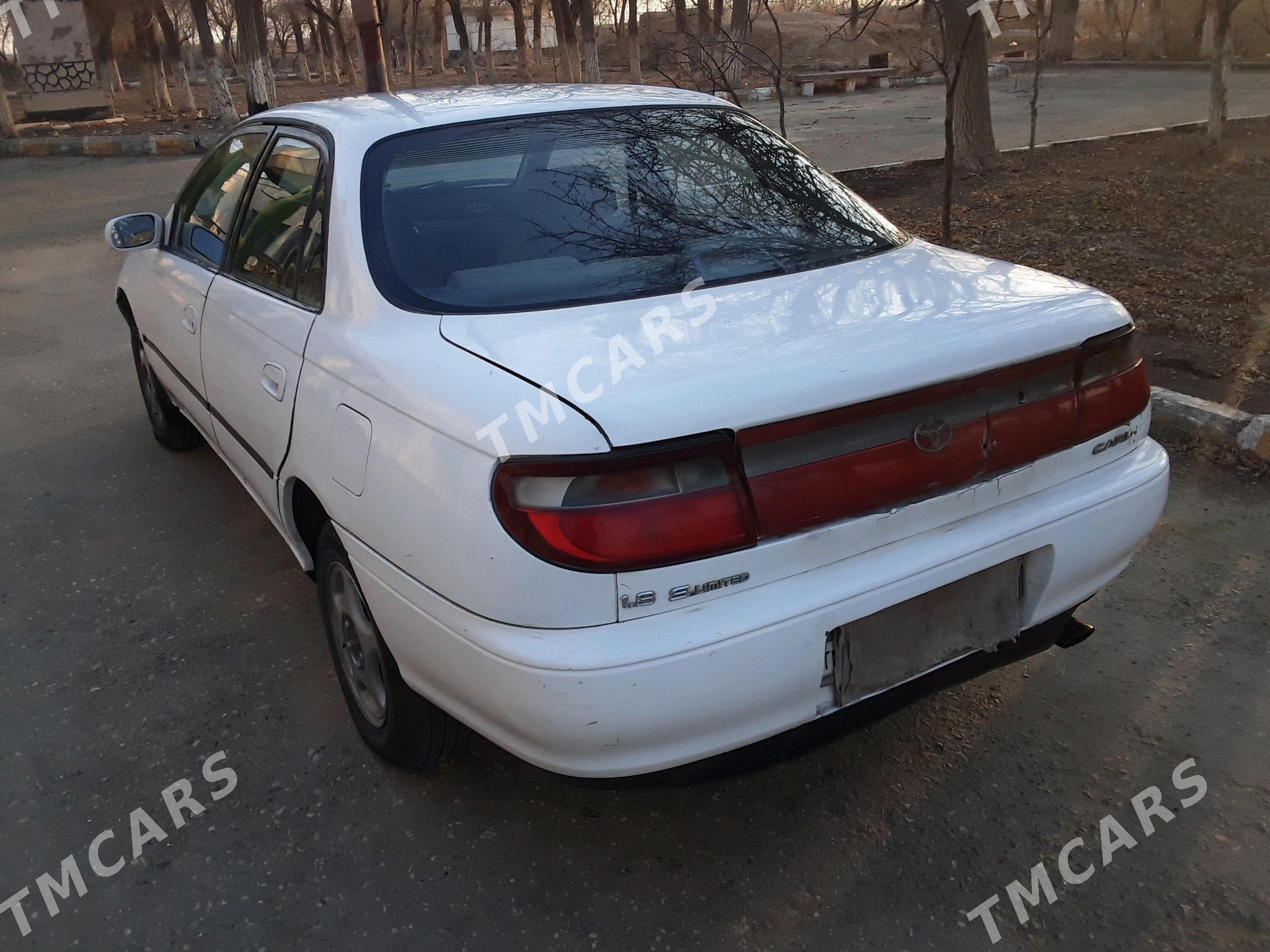 Toyota Carina 1994 - 35 000 TMT - Газаджак - img 2