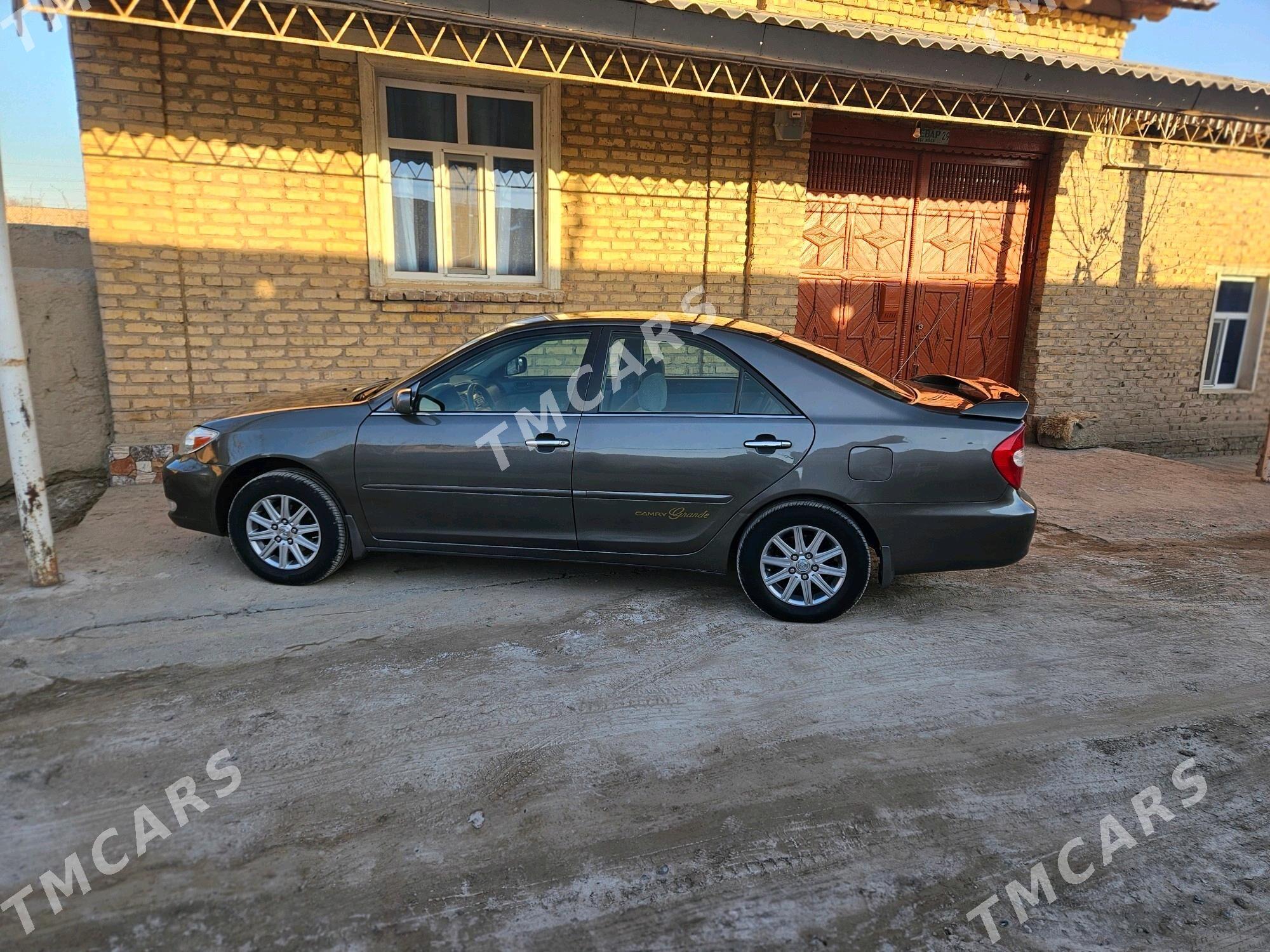 Toyota Camry 2003 - 145 000 TMT - Köneürgenç - img 3