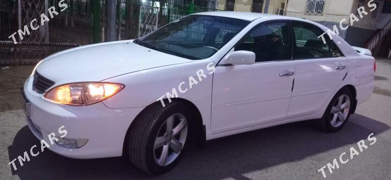 Toyota Camry 2002 - 135 000 TMT - Мары - img 3