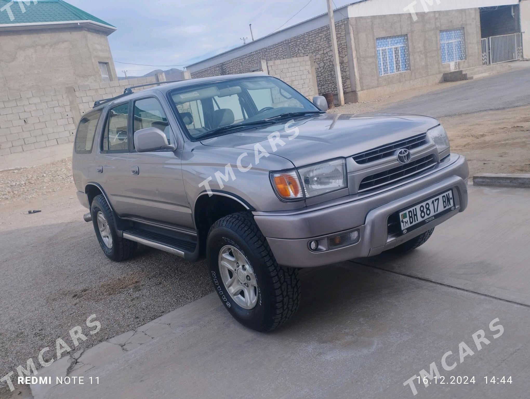 Toyota 4Runner 2000 - 162 000 TMT - Balkanabat - img 9