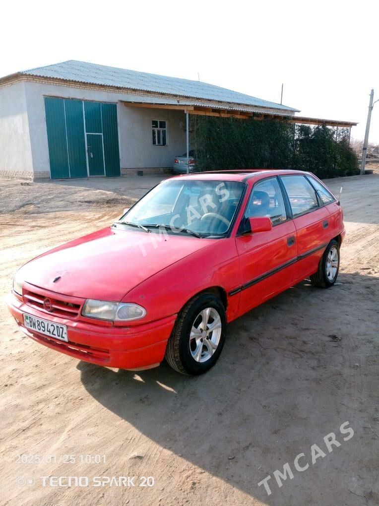 Opel Astra 1992 - 20 000 TMT - Gubadag - img 3