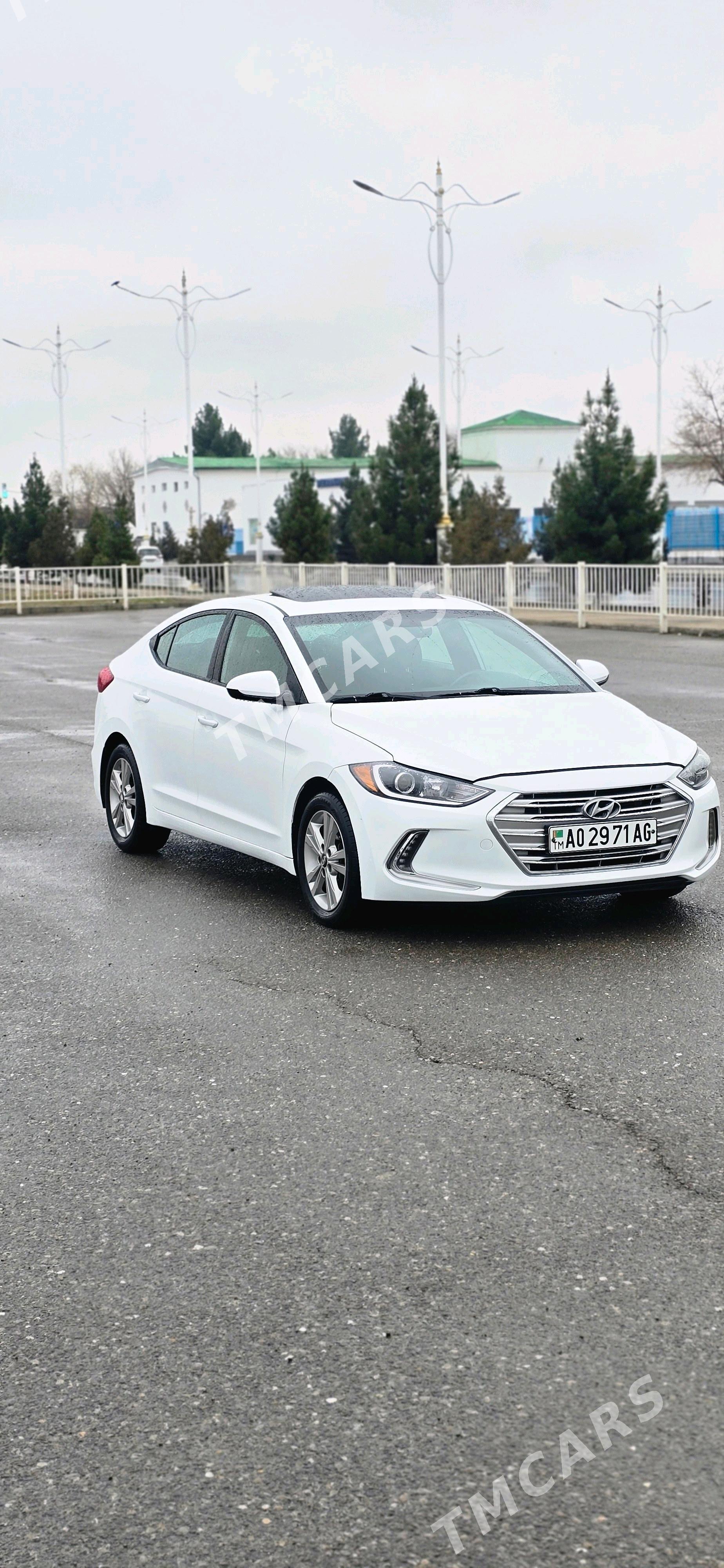 Hyundai Elantra 2018 - 185 000 TMT - Бедев - img 2