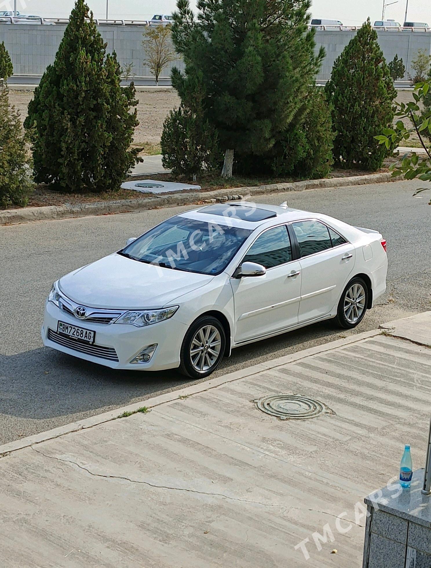 Toyota Camry 2012 - 235 000 TMT - Büzmeýin GRES - img 9