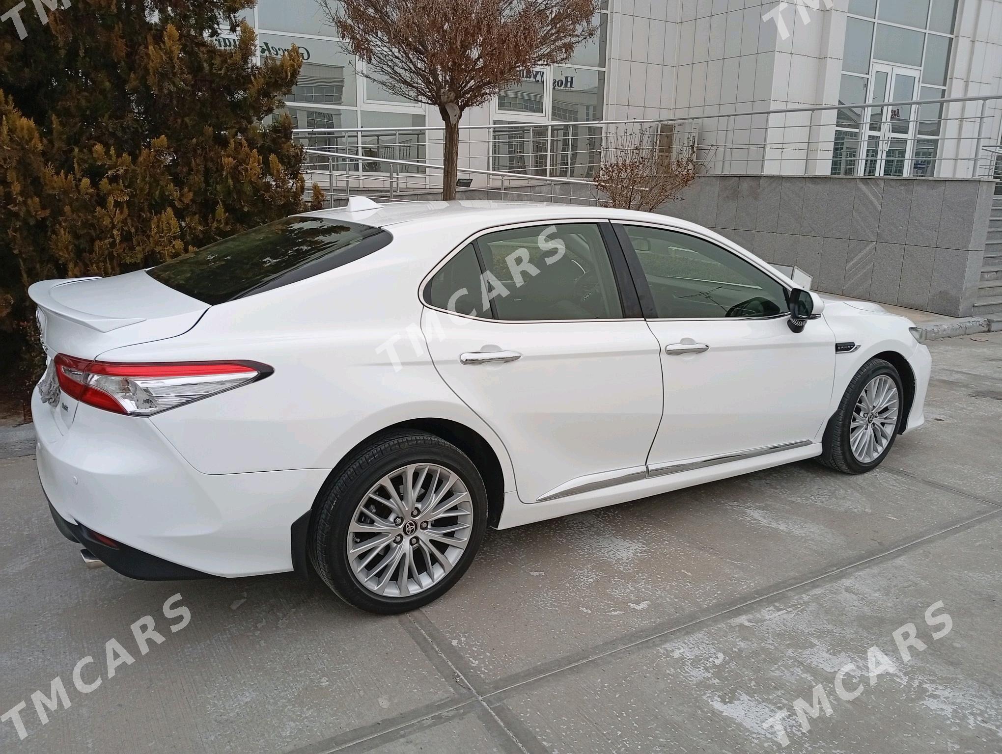 Toyota Camry 2019 - 248 000 TMT - Aşgabat - img 6