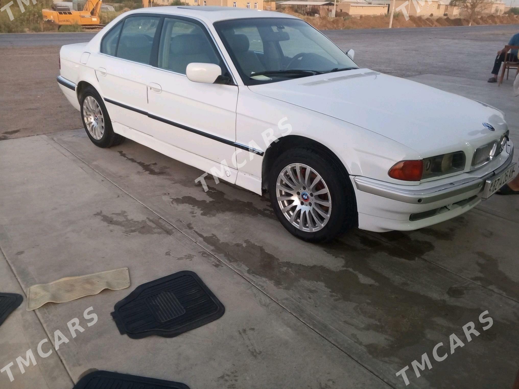 BMW 740 1998 - 75 000 TMT - Mary - img 2