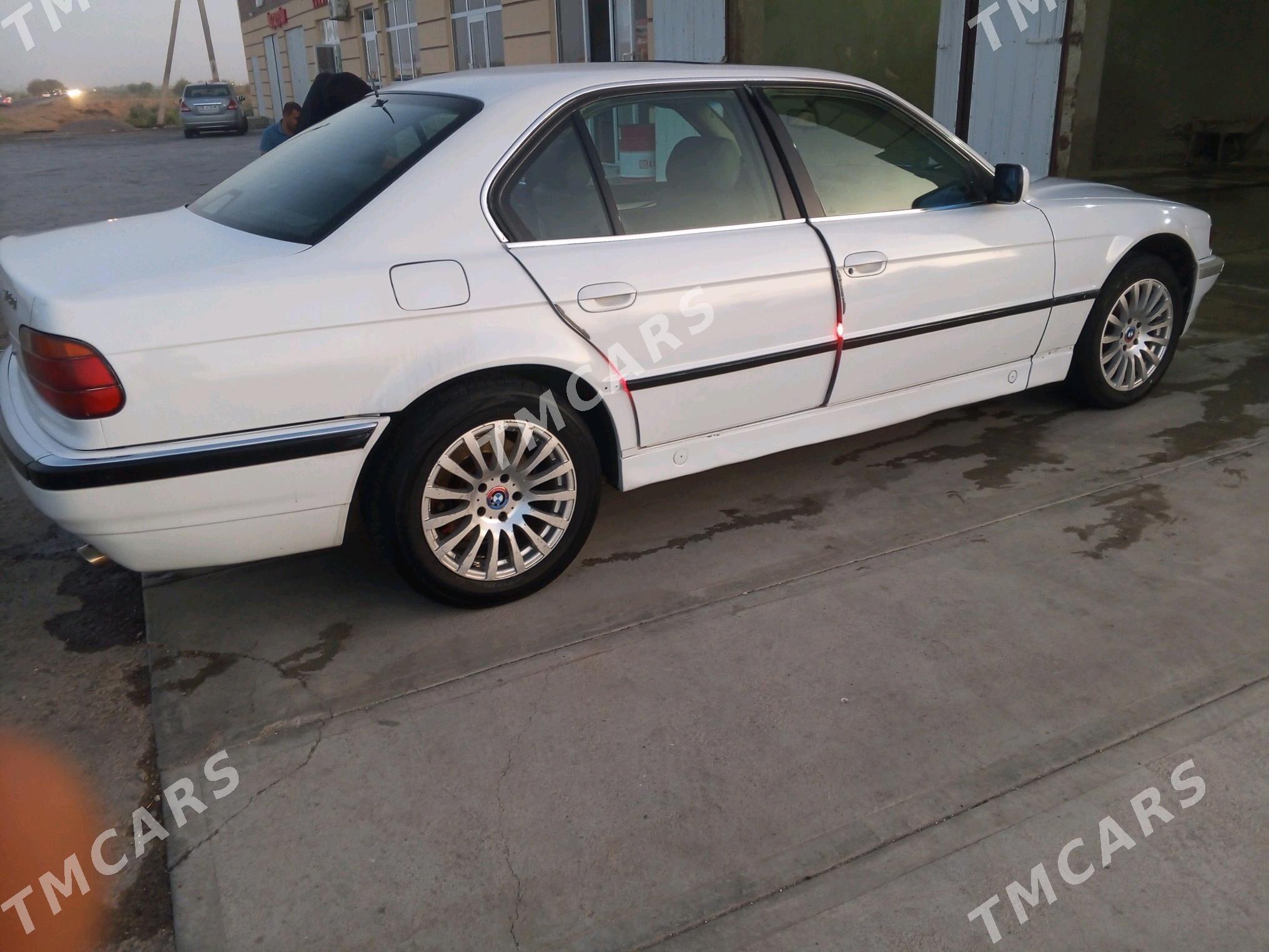 BMW 740 1998 - 75 000 TMT - Mary - img 3