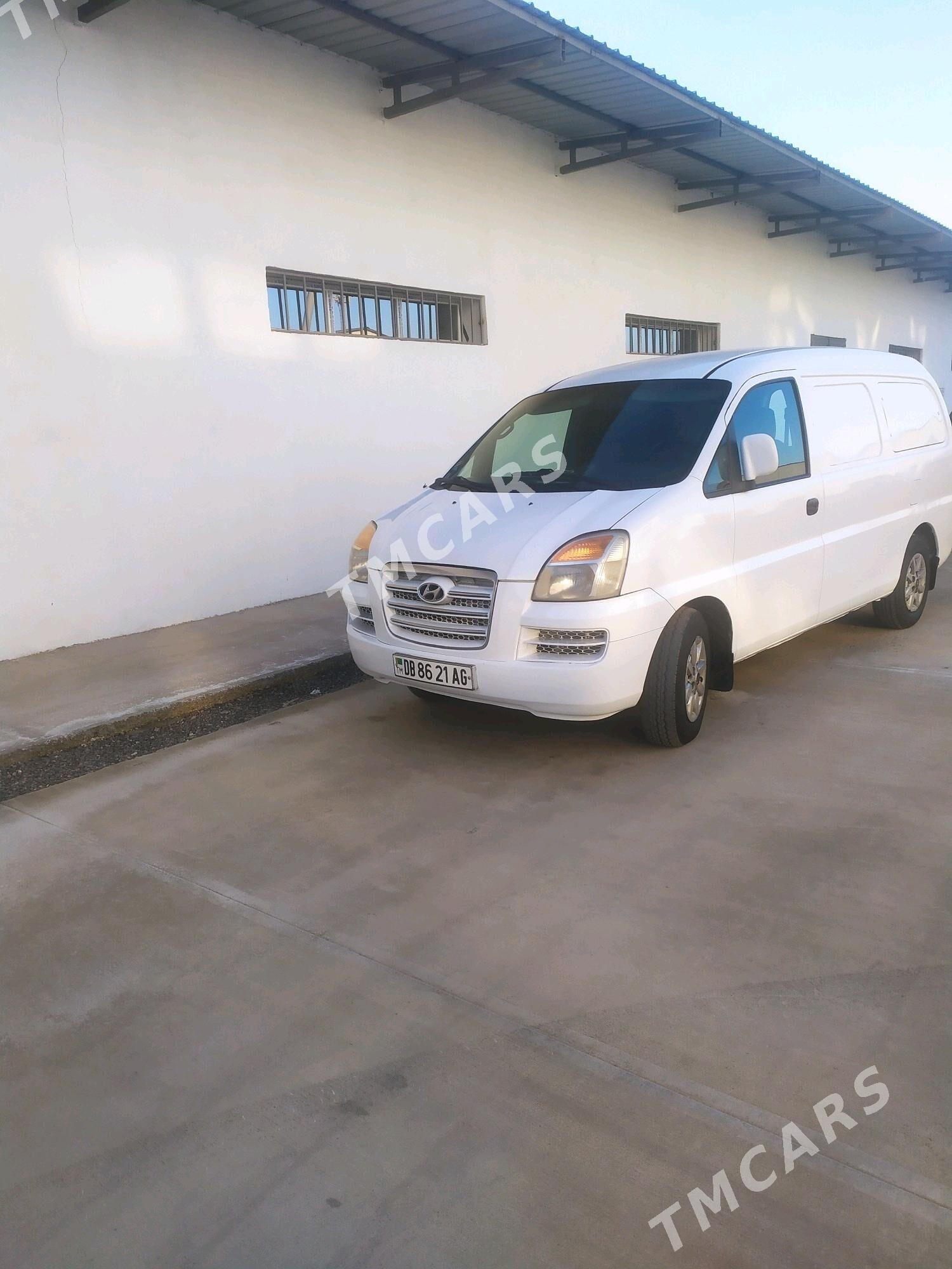 Hyundai H-1 2006 - 110 000 TMT - 1 мкр - img 4