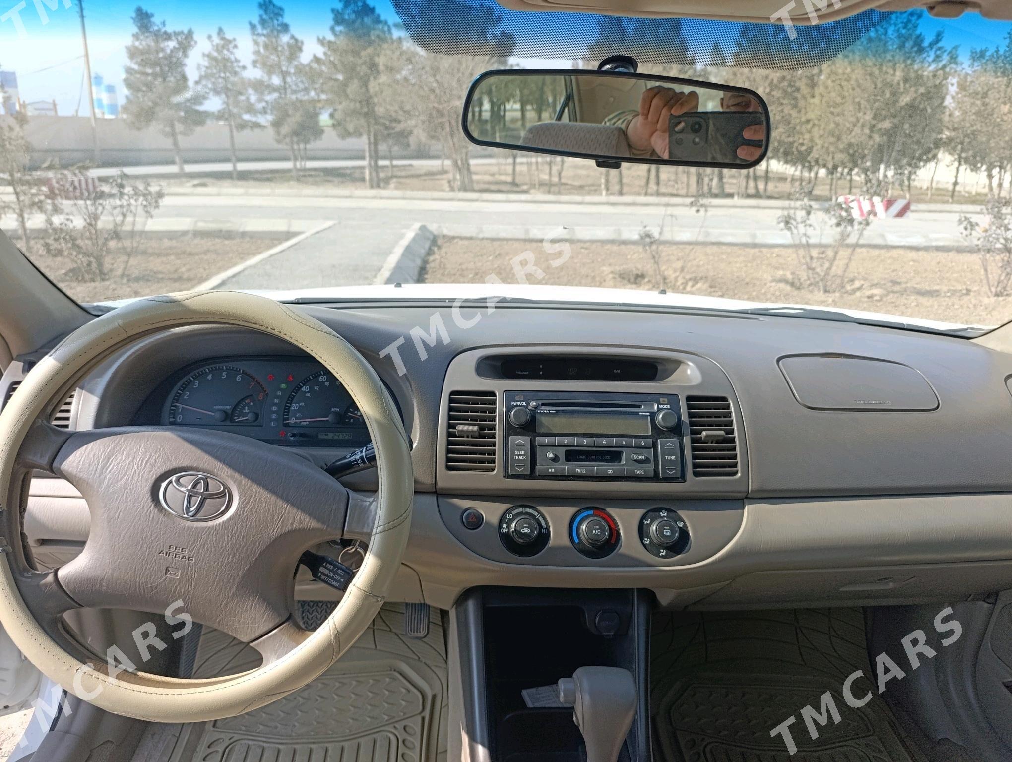 Toyota Camry 2003 - 135 000 TMT - Бузмеин - img 2