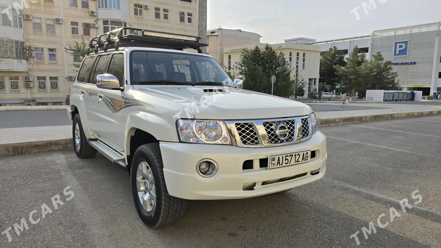 Nissan Patrol 2015 - 500 000 TMT - Ашхабад - img 1