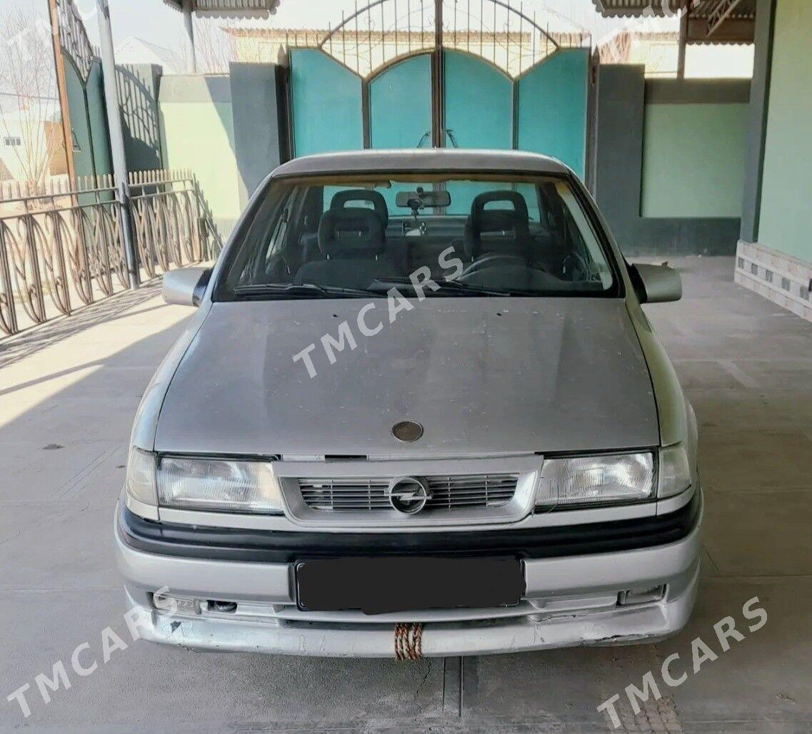 Opel Vectra 1989 - 32 000 TMT - Сакарчага - img 2