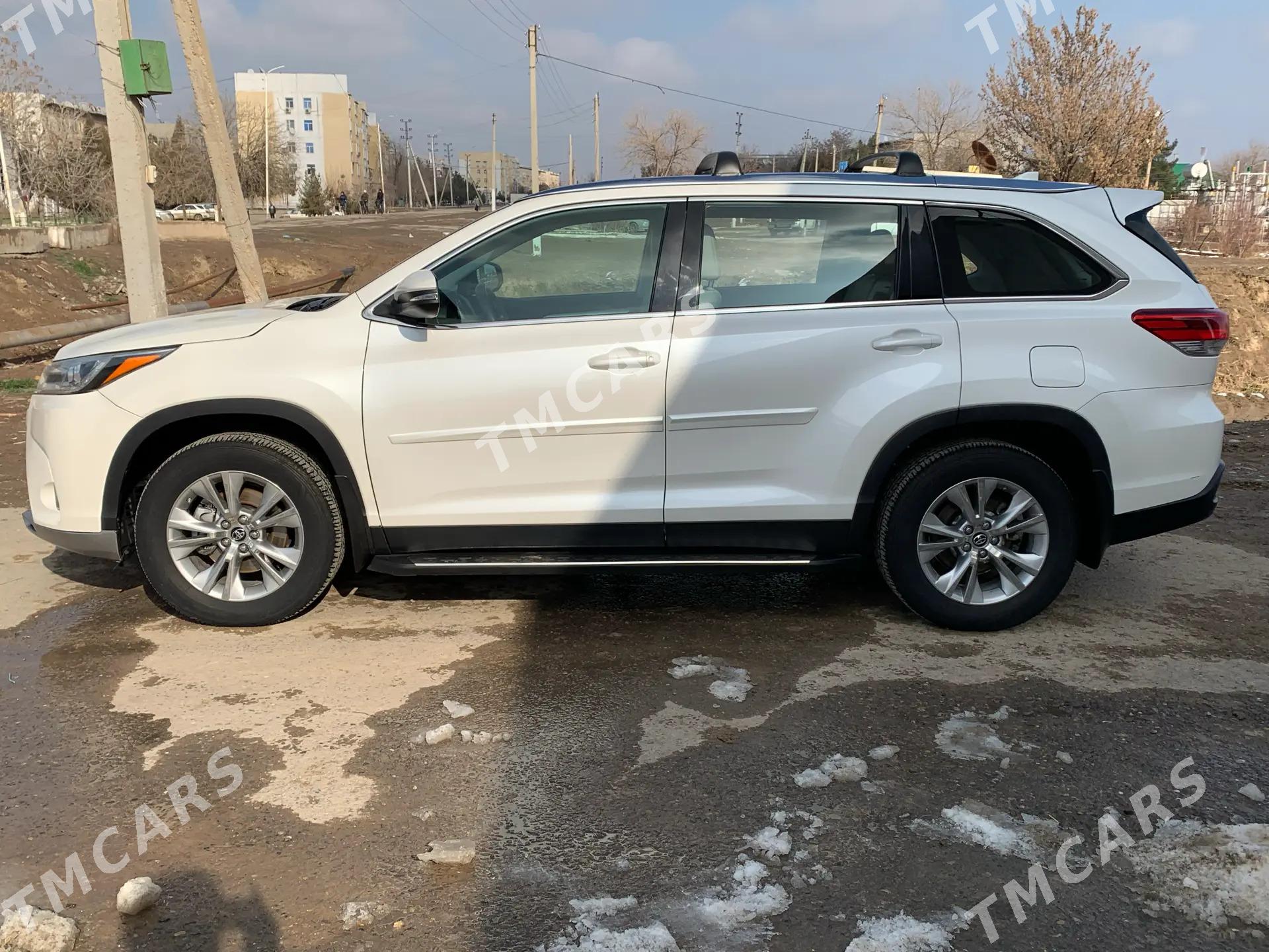 Toyota Highlander 2019 - 450 000 TMT - Mary - img 3