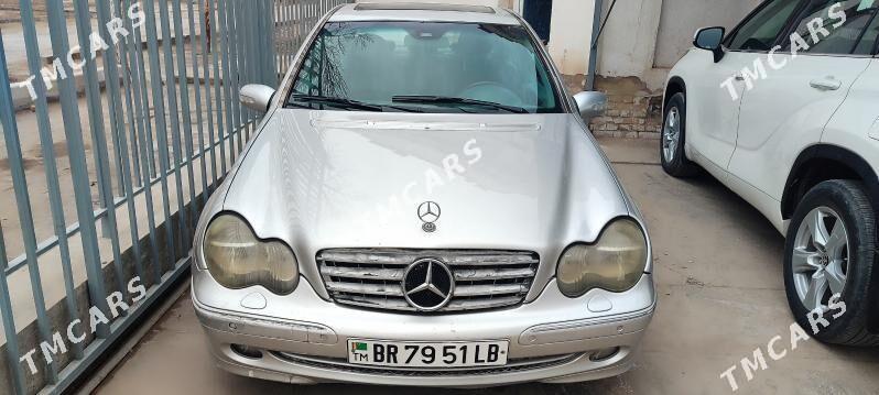 Mercedes-Benz C320 2002 - 65 000 TMT - Türkmenabat - img 3