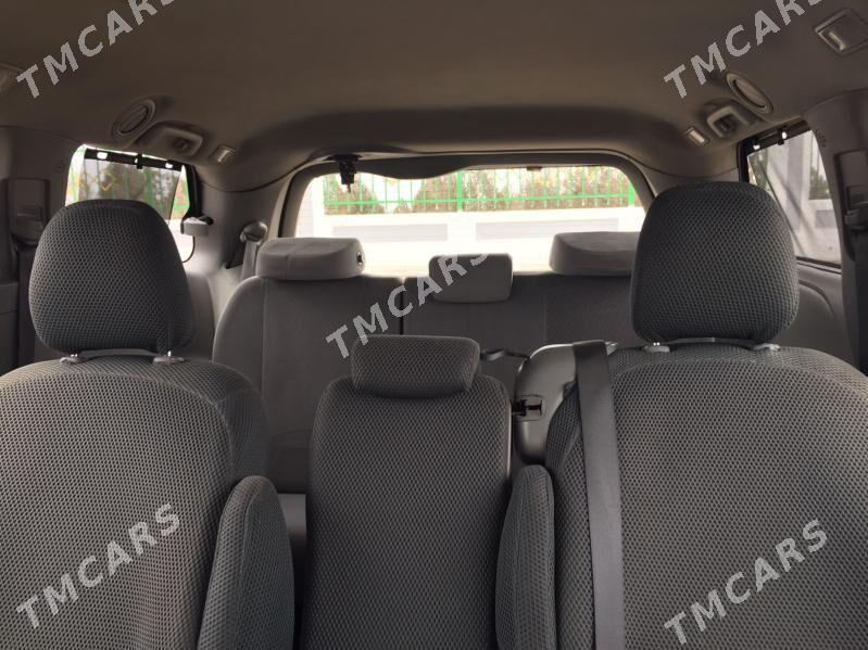 Toyota Sienna 2016 - 285 000 TMT - Şabat etr. - img 7