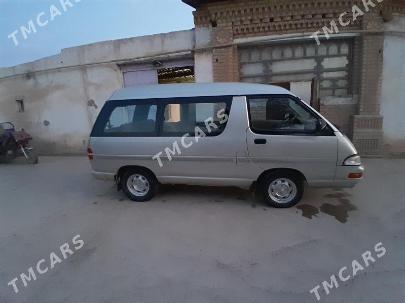 Toyota Town Ace 1995 - 35 000 TMT - Гурбансолтан Едже - img 4