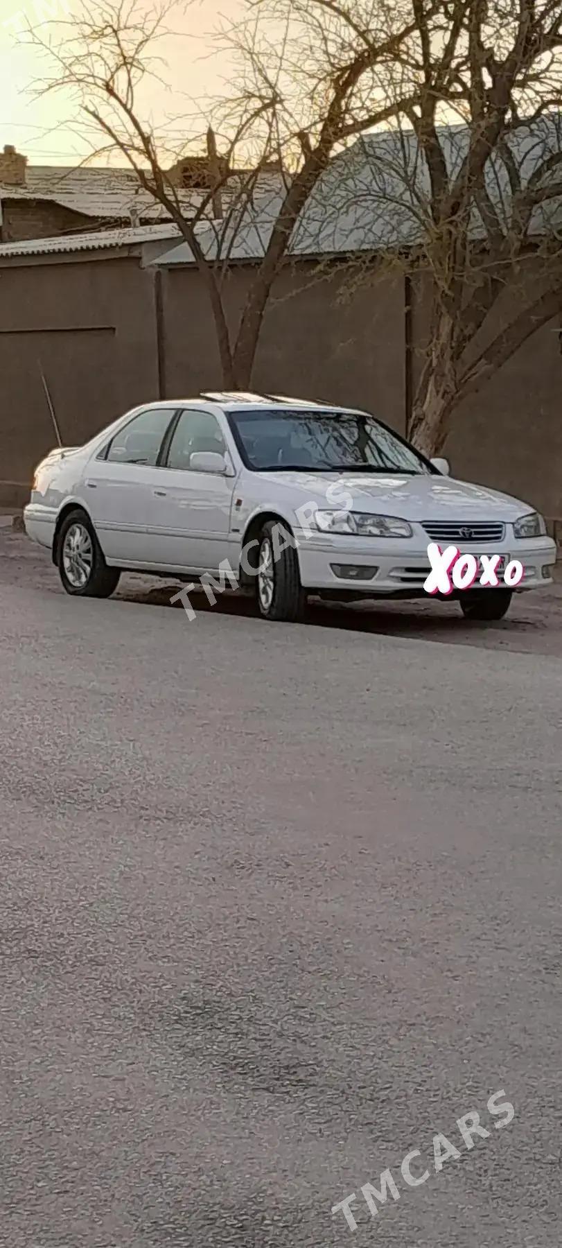 Toyota Camry 2000 - 165 000 TMT - Байрамали - img 3