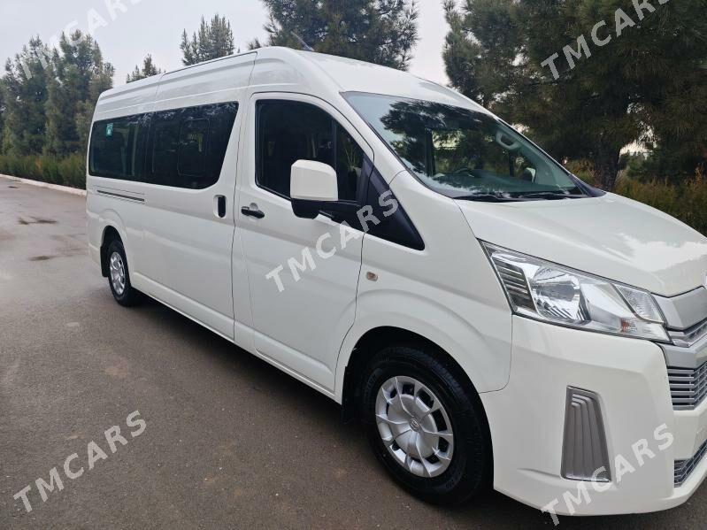 Toyota Hiace 2019 - 580 000 TMT - Бузмеин - img 6