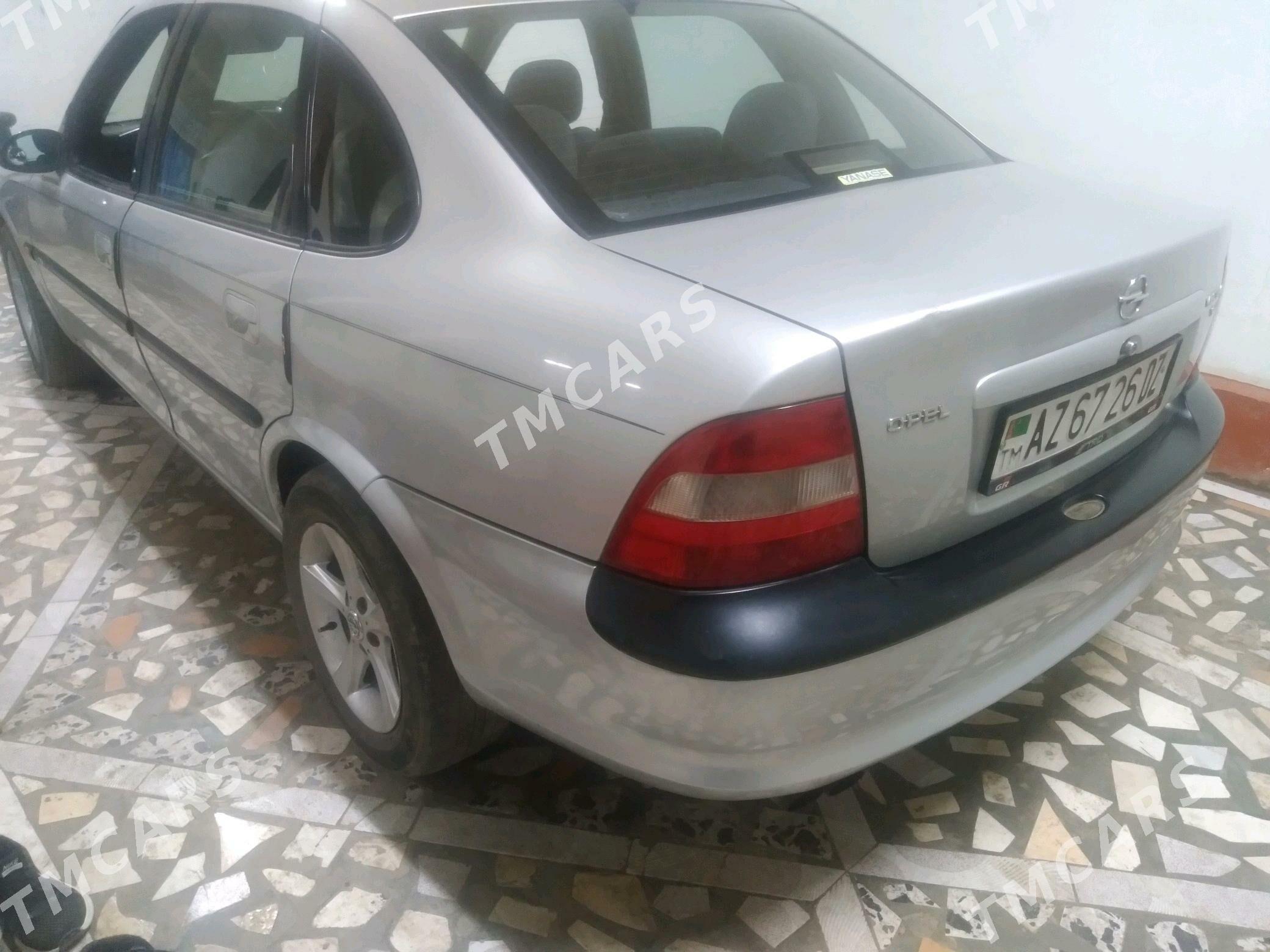 Opel Vectra 1997 - 52 000 TMT - Дашогуз - img 5