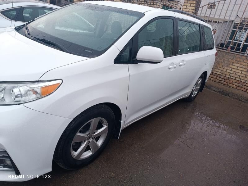 Toyota Sienna 2010 - 290 000 TMT - Mary - img 6