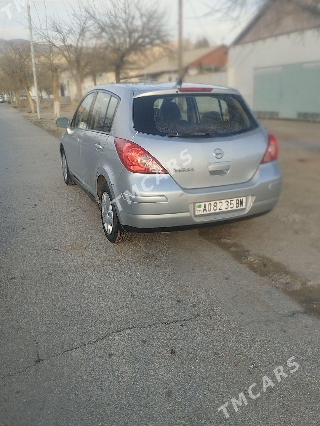 Nissan Versa 2010 - 110 000 TMT - Balkanabat - img 2