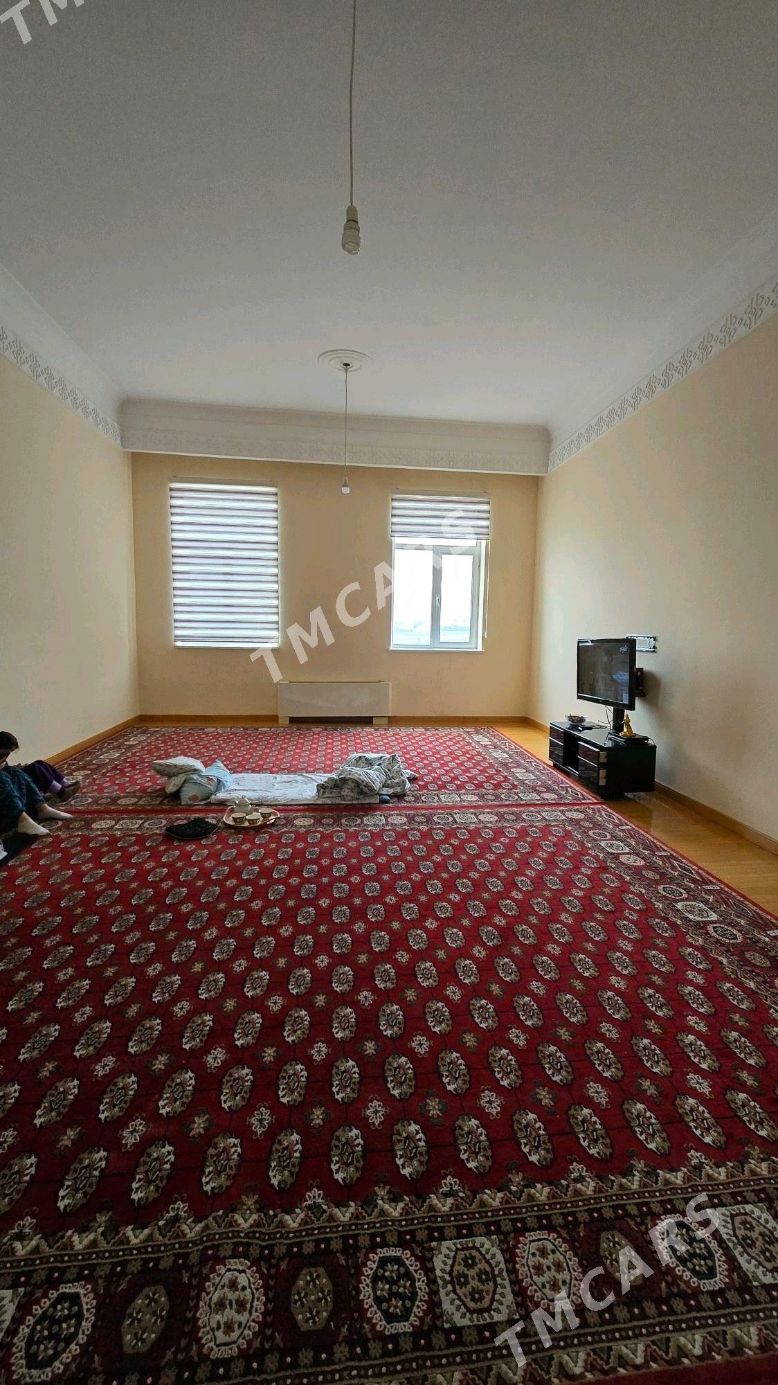 13 TAPGYR 3 KOM 8 ETAJ - Aşgabat - img 2