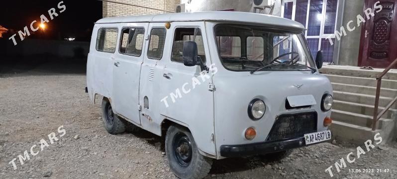 UAZ 2206 2000 - 32 000 TMT - Койтендаг - img 2