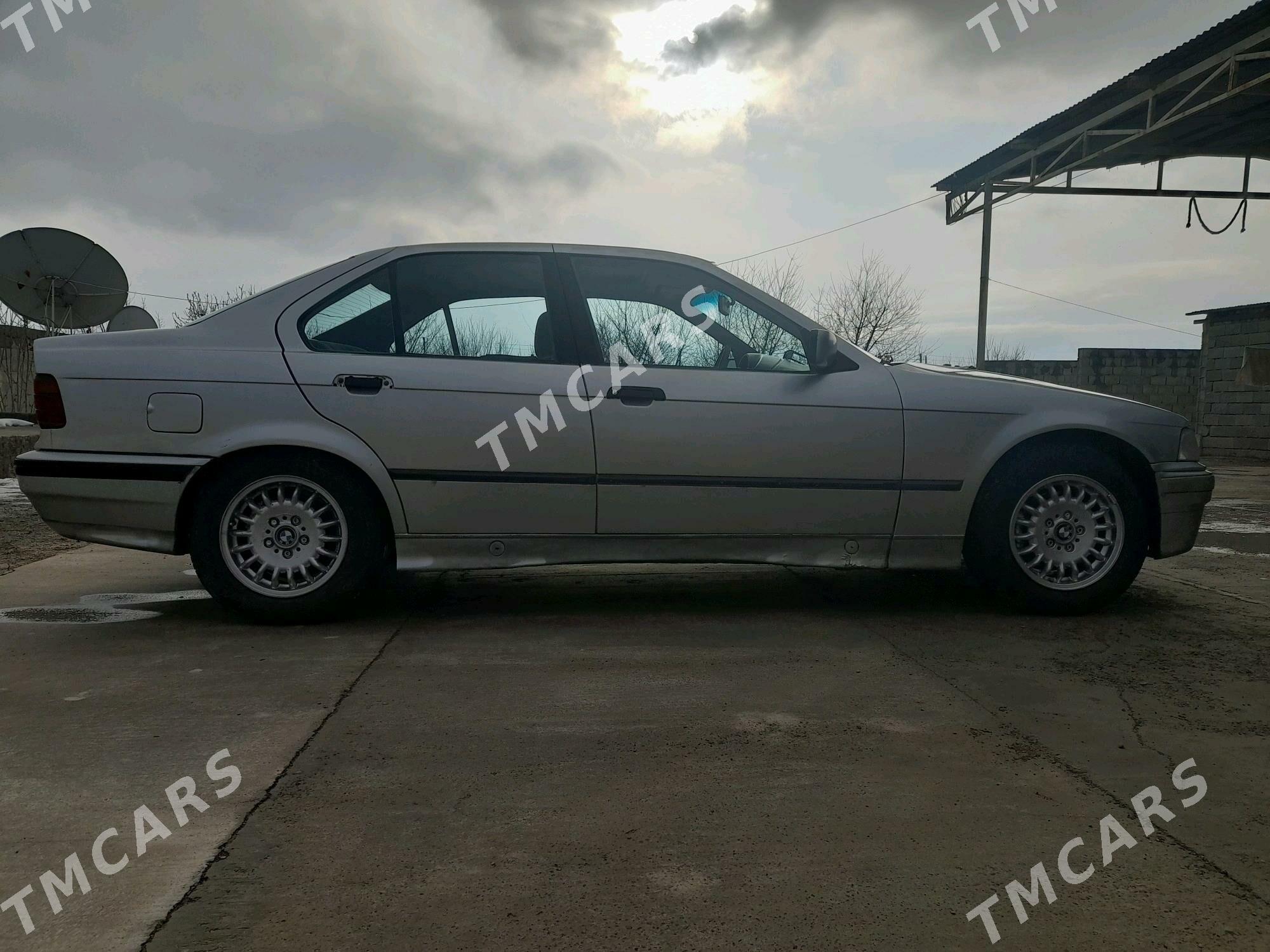 BMW 320 1992 - 48 000 TMT - Kaka - img 2