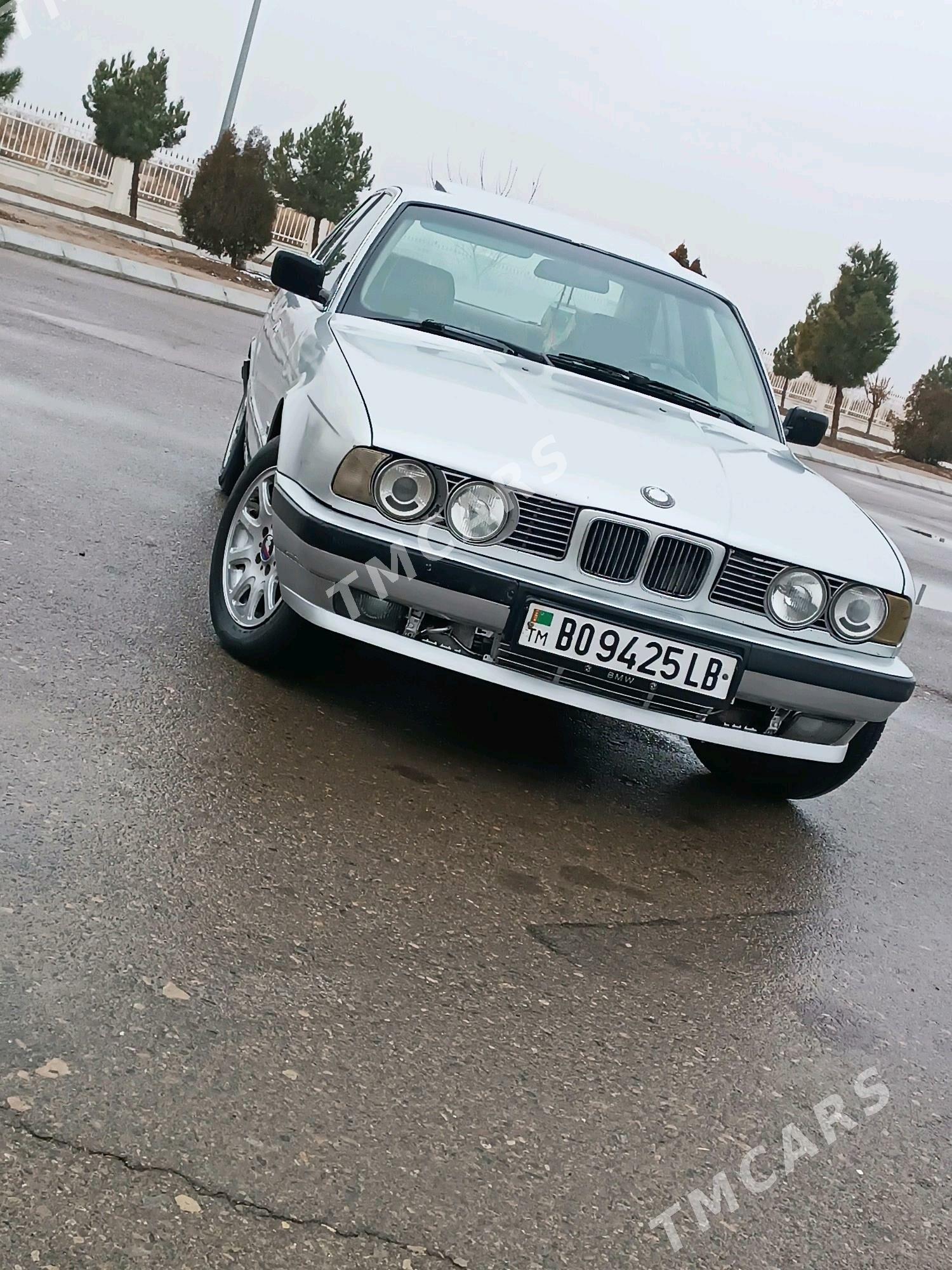 BMW 525 1990 - 50 000 TMT - Дянев - img 3