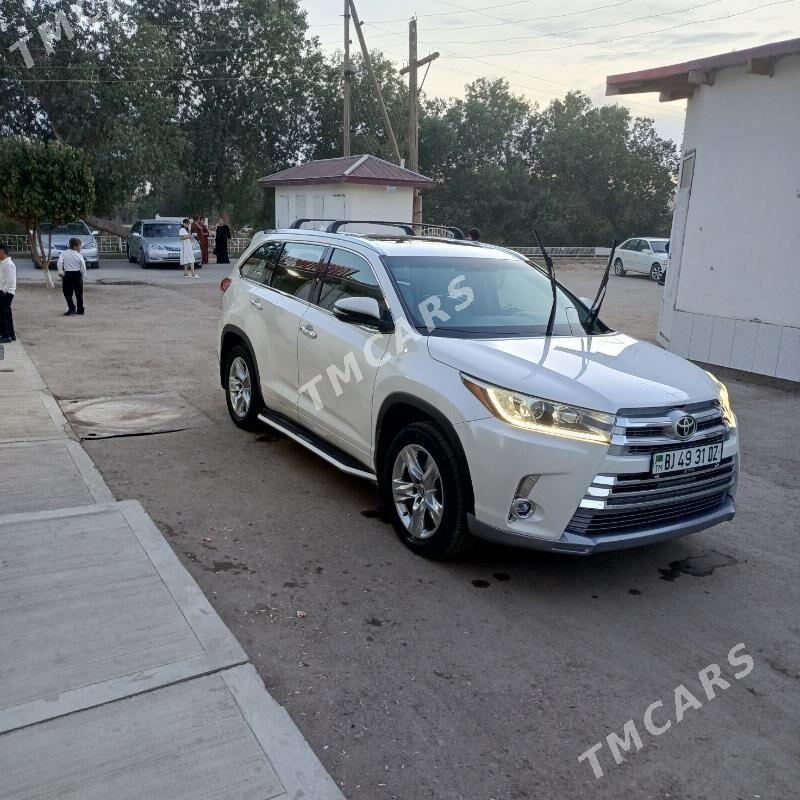 Toyota Highlander 2019 - 450 000 TMT - Гурбансолтан Едже - img 3