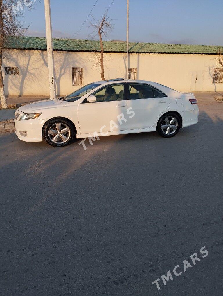 Toyota Camry 2010 - 165 000 TMT - Balkanabat - img 3