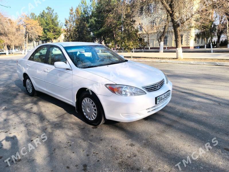 Toyota Camry 2002 - 179 000 TMT - Кëши - img 7