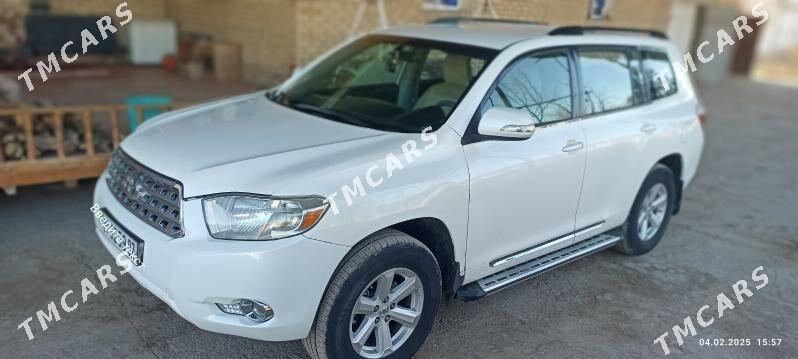 Toyota Highlander 2010 - 270 000 TMT - Кёнеургенч - img 3