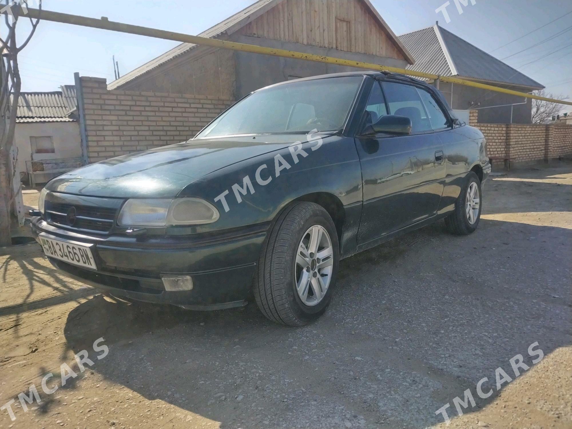 Opel Astra 1995 - 15 000 TMT - Гумдаг - img 2