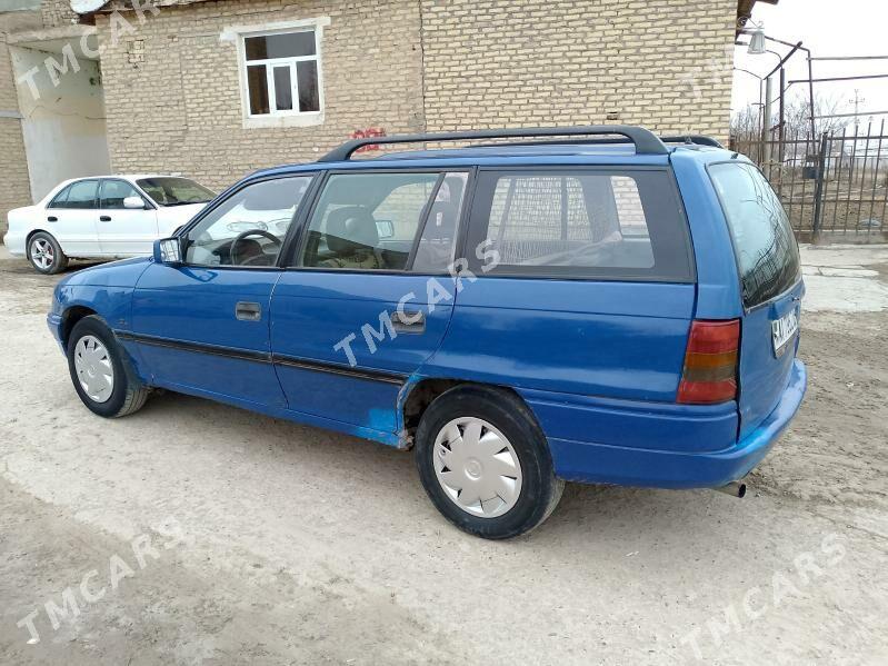 Opel Astra 1994 - 28 000 TMT - Дашогуз - img 5