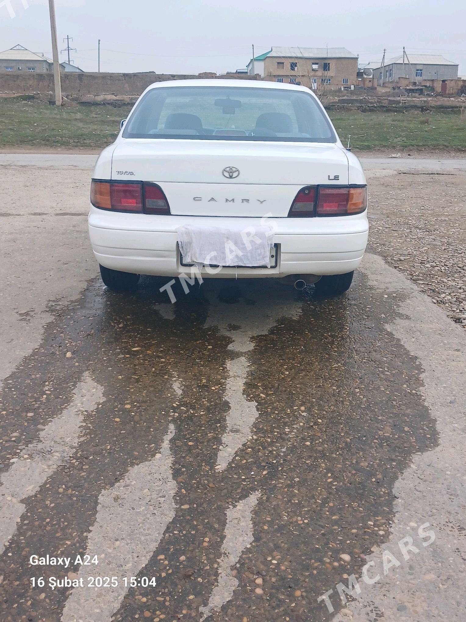 Toyota Camry 1993 - 80 000 TMT - Тагтабазар - img 2