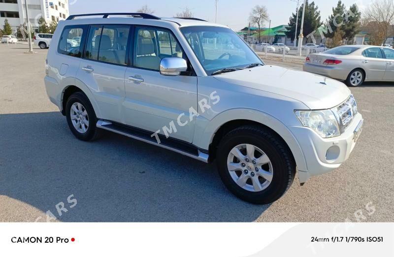 Mitsubishi Pajero 2012 - 225 000 TMT - "Алтын Асыр" Гундогар базары ( Толкучка) - img 3