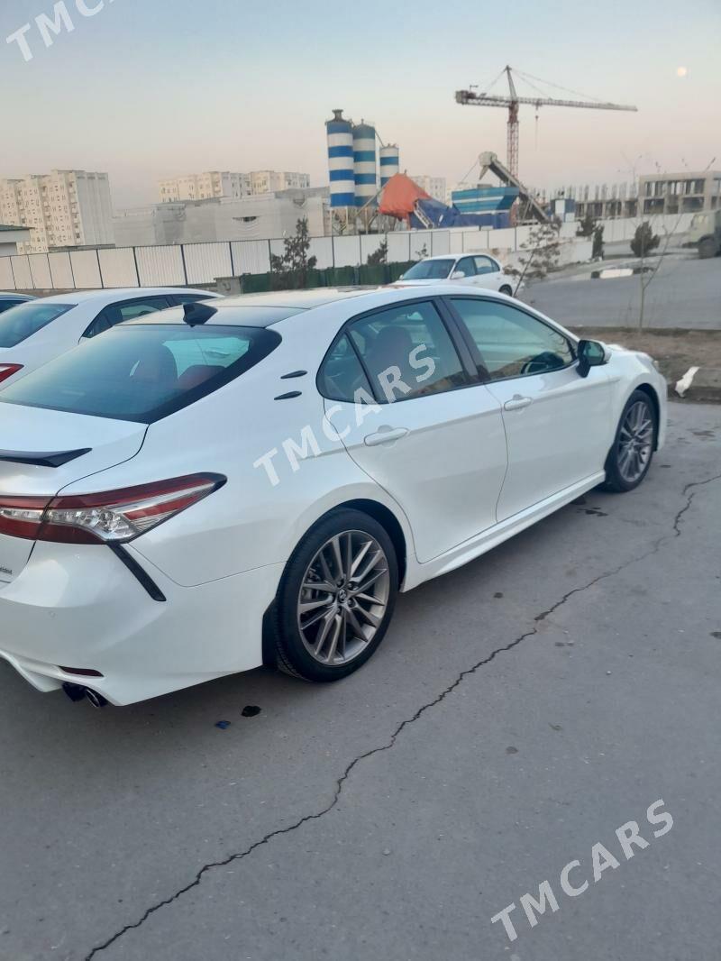 Toyota Camry 2018 - 345 000 TMT - 8 мкр - img 5