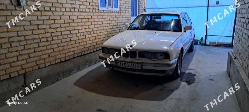 BMW 520 1992 - 35 000 TMT - Farap - img 3