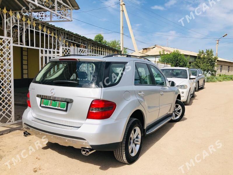 Mercedes-Benz ML350 2006 - 250 000 TMT - Gubadag - img 3