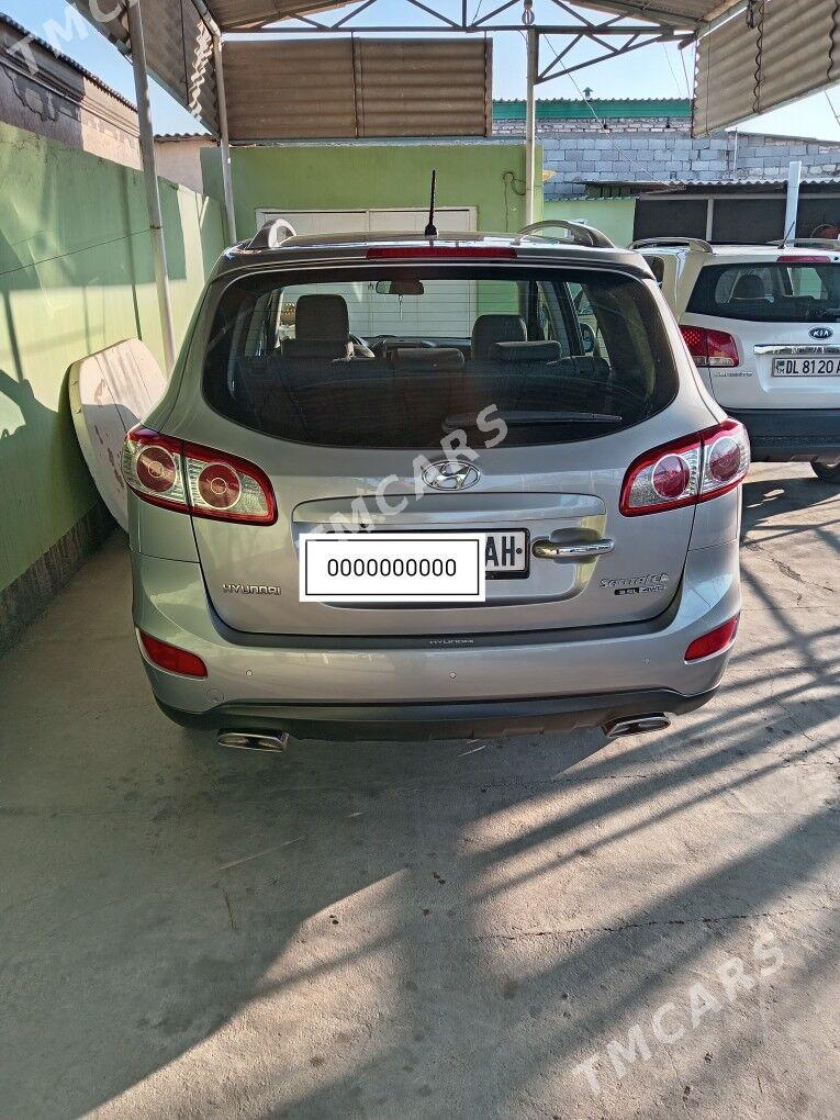 Hyundai Santa Fe 2010 - 210 000 TMT - Ак-Бугдайский этрап - img 3