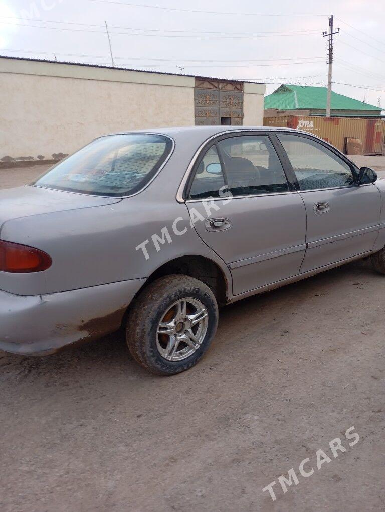 Hyundai Sonata 1995 - 15 000 TMT - Дашогуз - img 3