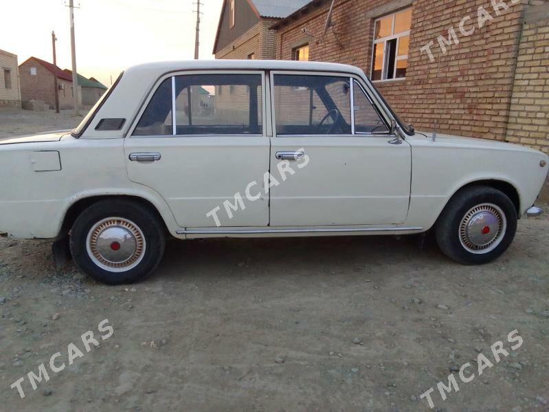 Lada 2101 1982 - 25 000 TMT - Берекет - img 5