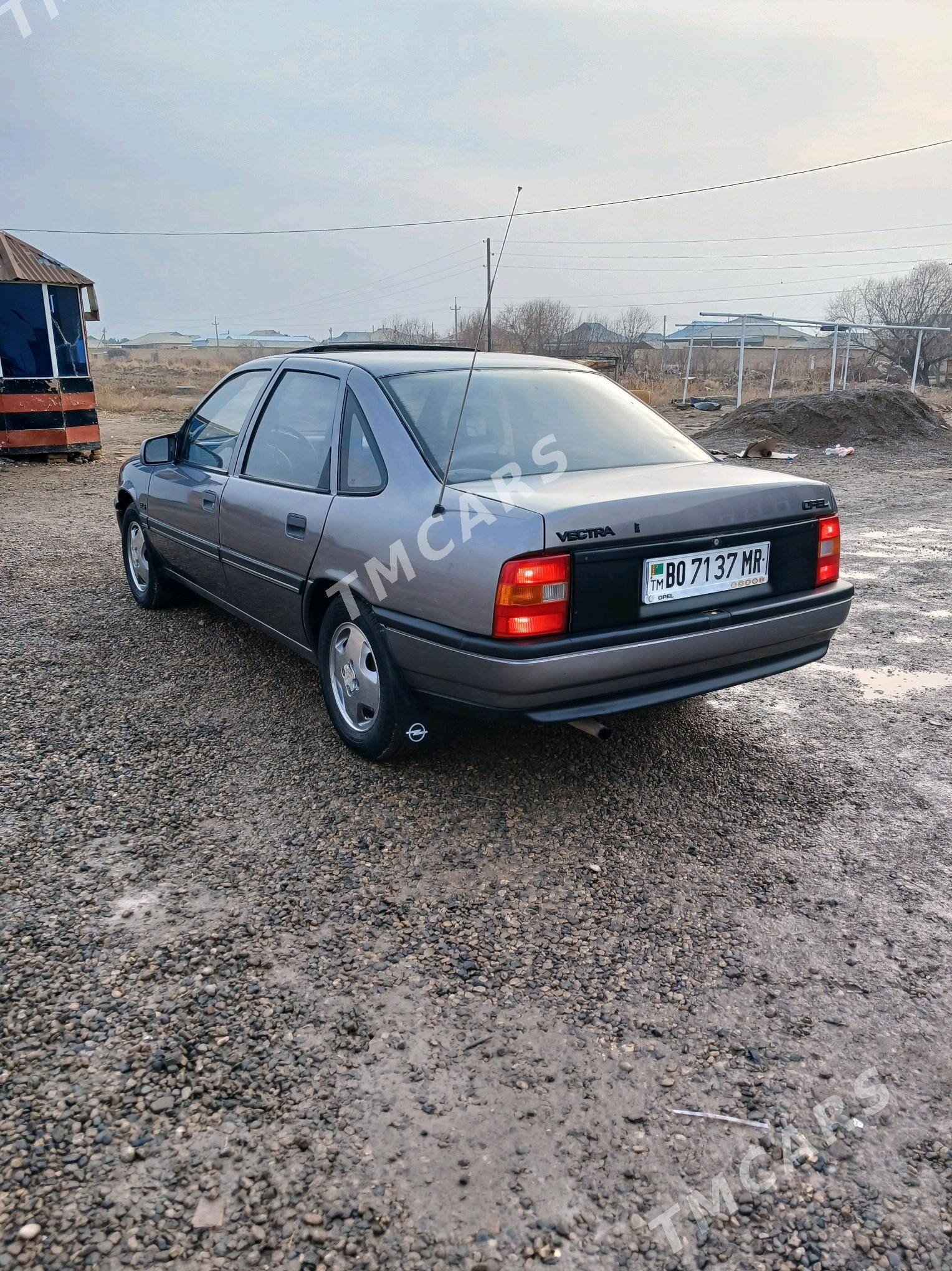 Opel Vectra 1989 - 39 000 TMT - Mary - img 3