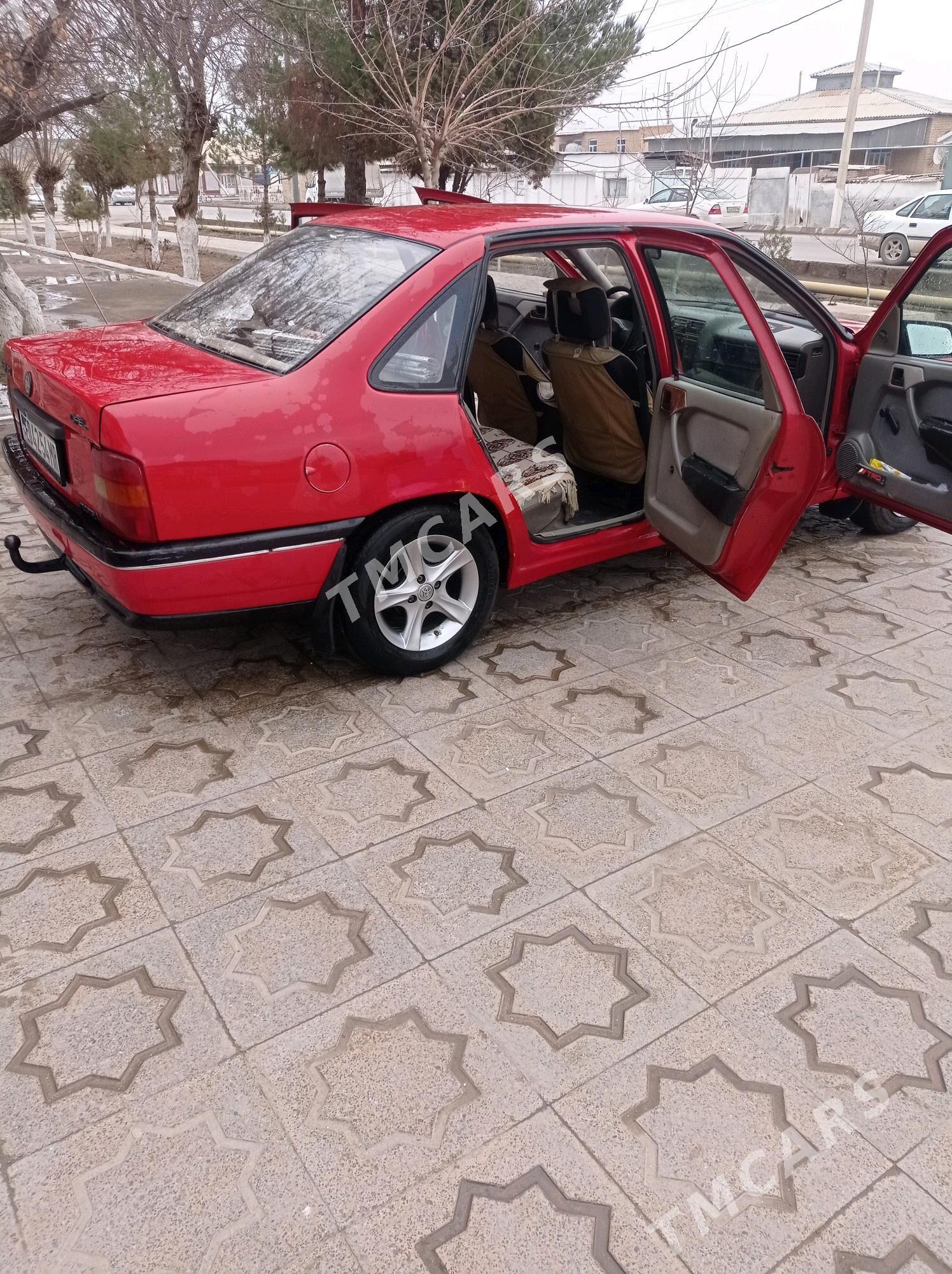 Opel Vectra 1989 - 30 000 TMT - Baýramaly - img 3