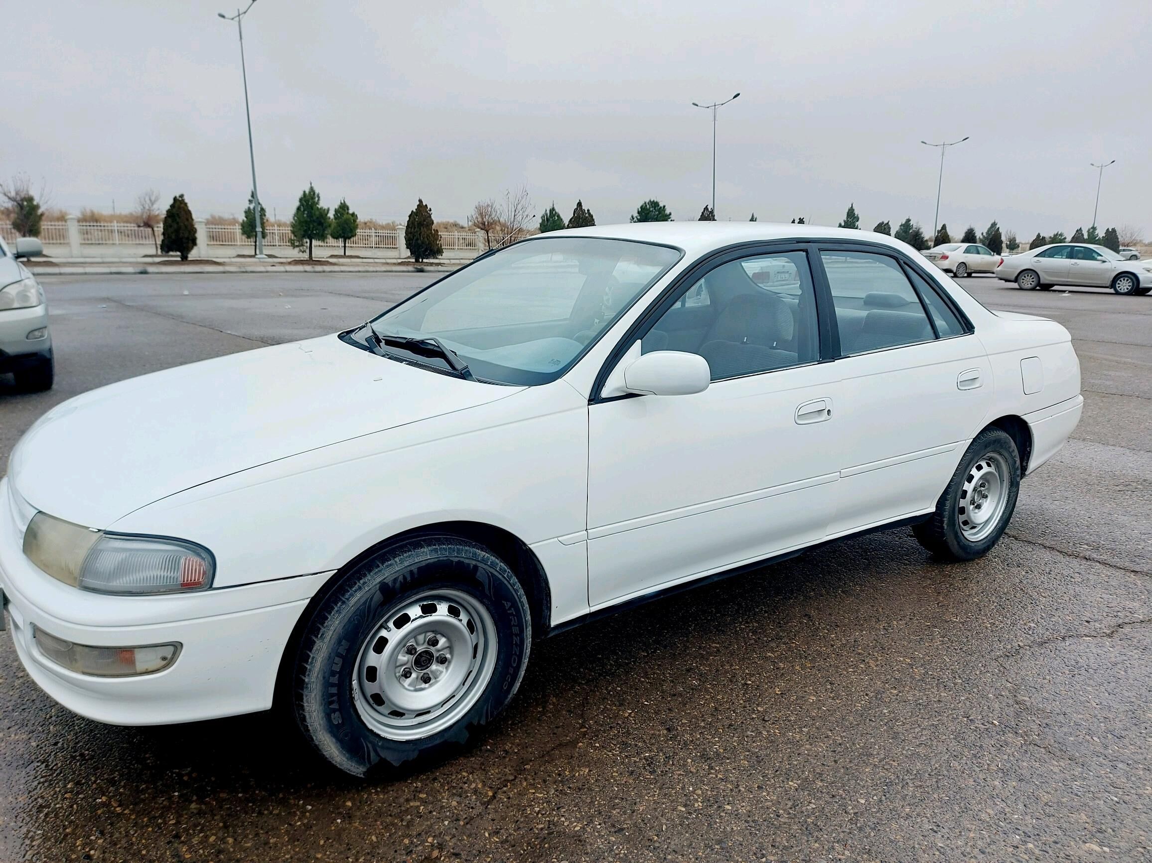 Toyota Carina 1992 - 55 000 TMT - Türkmenabat - img 3