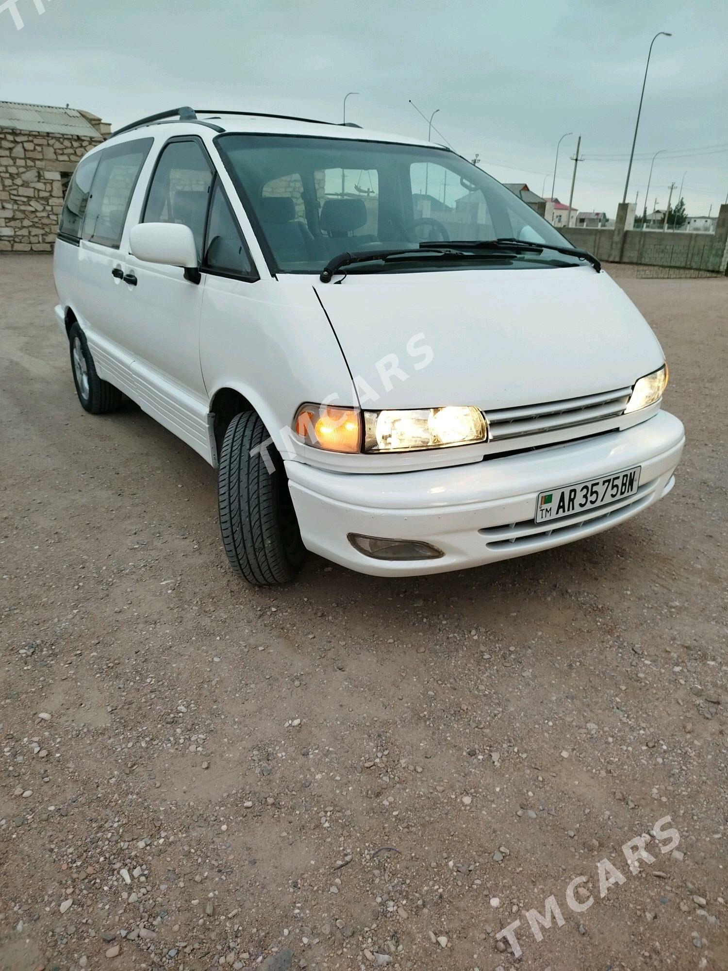 Toyota Previa 1995 - 66 000 TMT - Türkmenbaşy - img 2