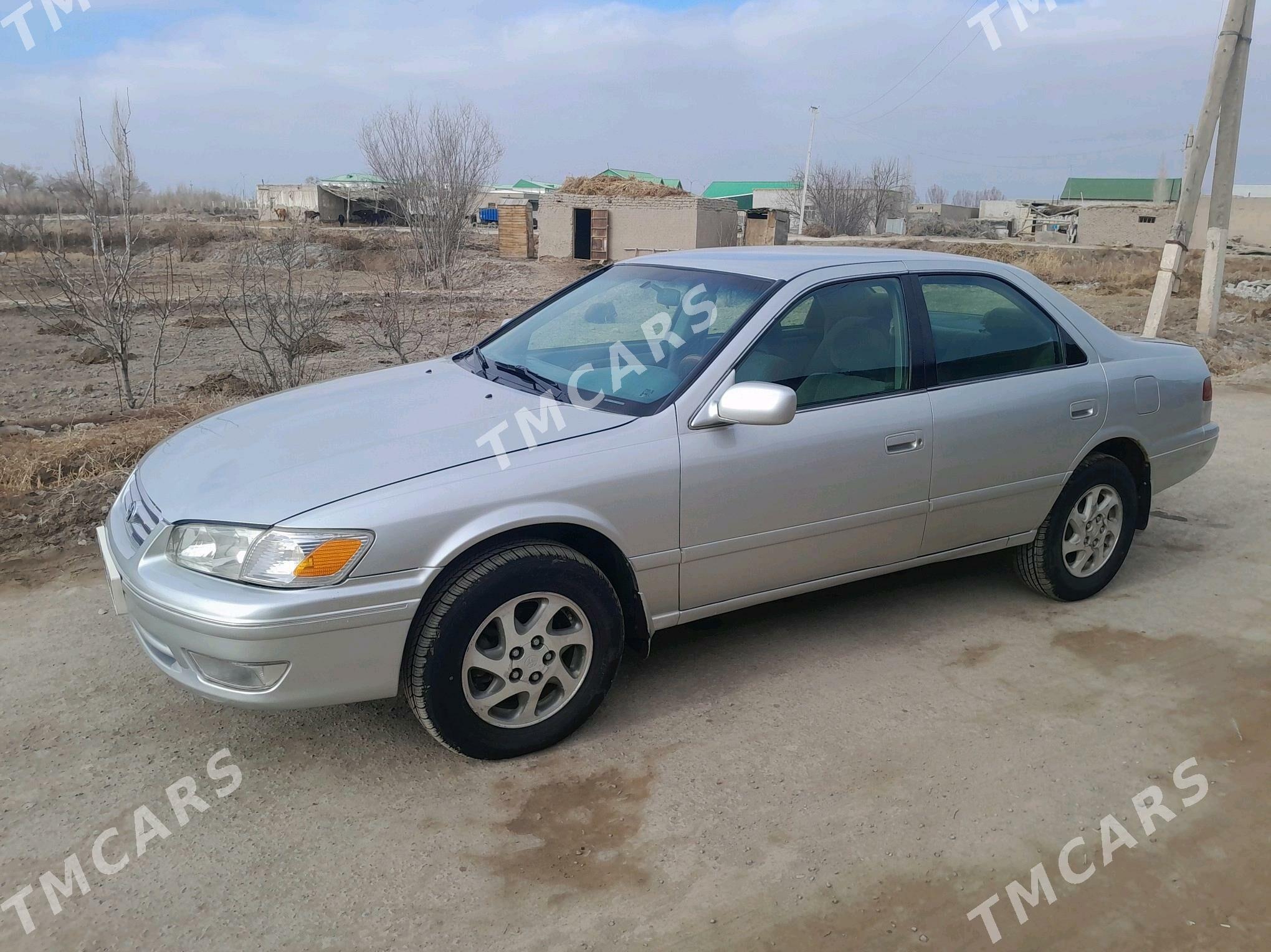 Toyota Camry 2000 - 150 000 TMT - Köneürgenç - img 4