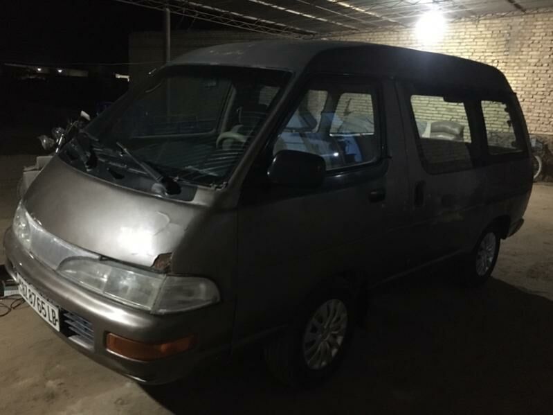 Toyota Town Ace 1993 - 30 000 TMT - Саят - img 2