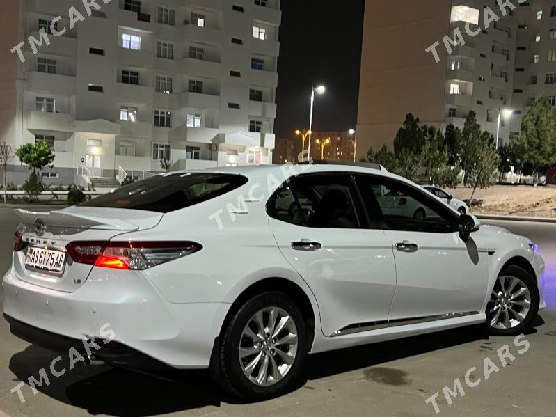 Toyota Camry 2019 - 248 000 TMT - Мир 8 - img 4